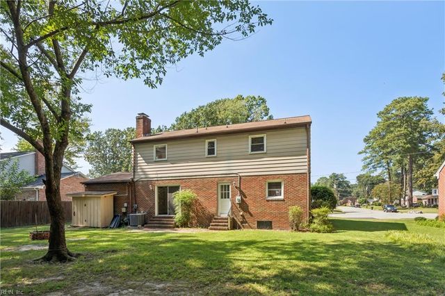 122 Kohler CRES, Newport News, VA 23606