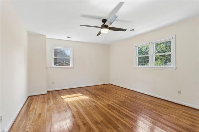 122 Kohler CRES, Newport News, VA 23606