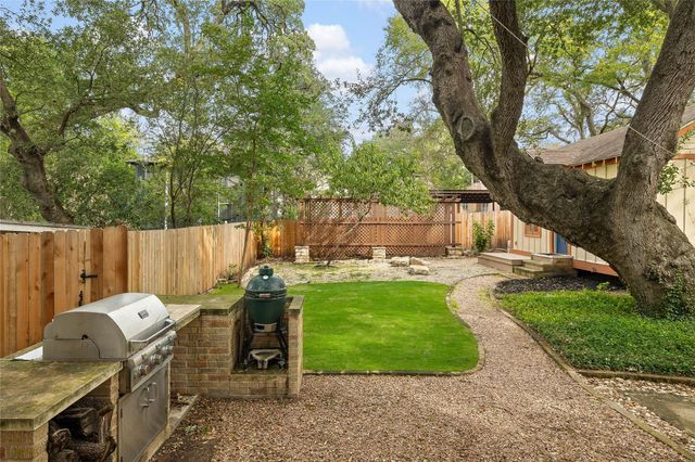 708 Sparks Ave, Austin, TX 78705