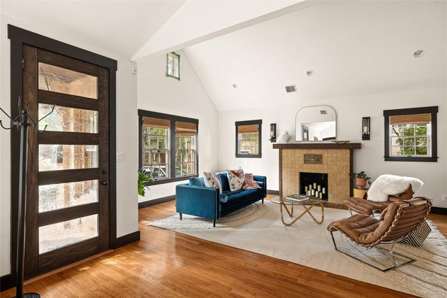 708 Sparks Ave, Austin, TX 78705