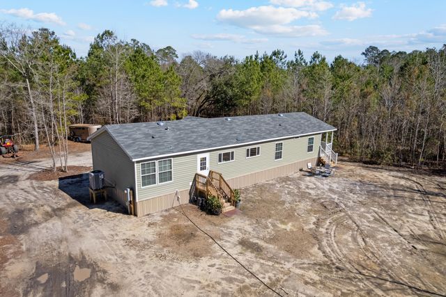 371 Rhode Drive, Cottageville, SC 29435