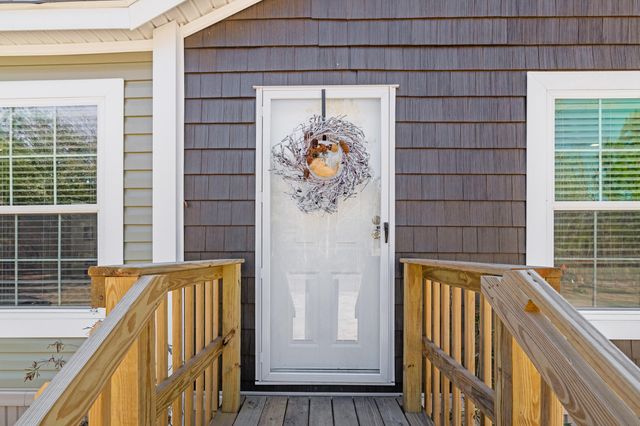 371 Rhode Drive, Cottageville, SC 29435