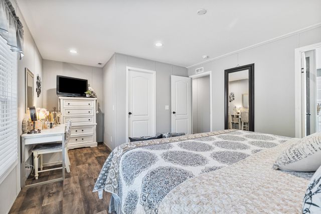 371 Rhode Drive, Cottageville, SC 29435