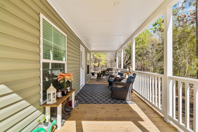 371 Rhode Drive, Cottageville, SC 29435