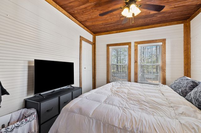 371 Rhode Drive, Cottageville, SC 29435