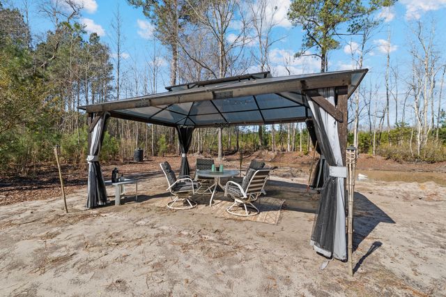 371 Rhode Drive, Cottageville, SC 29435