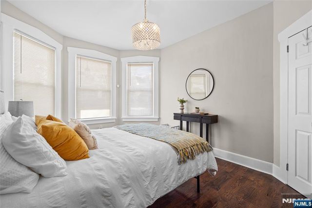 33-35 Mapes Avenue, Newark, NJ 07112