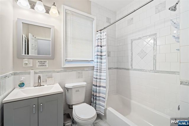 33-35 Mapes Avenue, Newark, NJ 07112