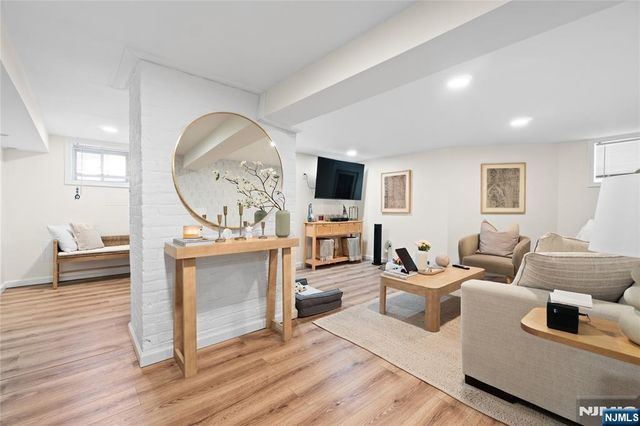 33-35 Mapes Avenue, Newark, NJ 07112