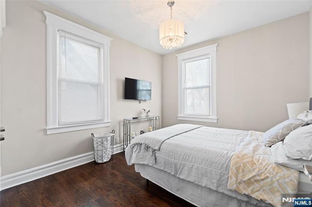 33-35 Mapes Avenue, Newark, NJ 07112