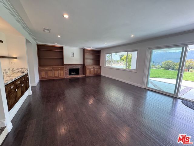 17230 Avenida De La Herradura, Pacific Palisades, CA 90272