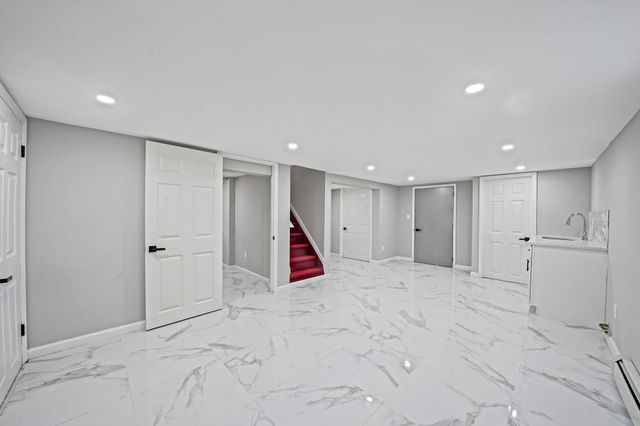 21609 104th Avenue, Queens Village, NY 11429