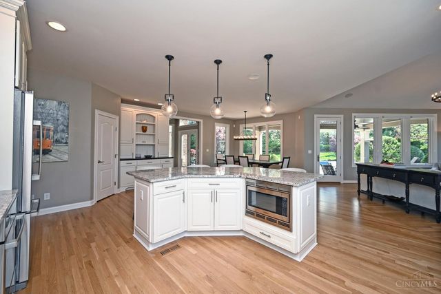 3901 Breeders Cup Court, Deerfield Twp., OH 45040