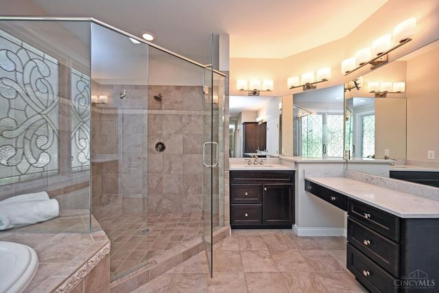 3901 Breeders Cup Court, Deerfield Twp., OH 45040