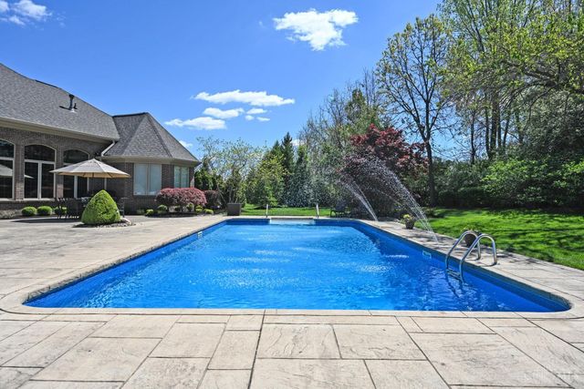 3901 Breeders Cup Court, Deerfield Twp., OH 45040