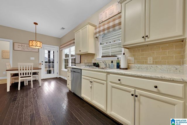 820 HAWTHORN LANE, Odenville, AL 35120