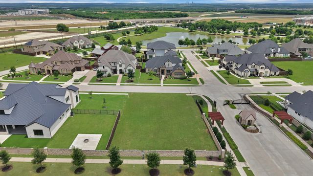 1108 Knoll Crest Drive, Mansfield, TX 76063