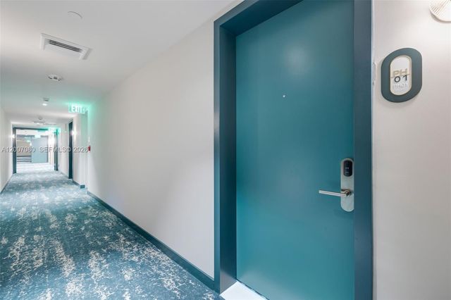 77 SE 5th St PH01, Miami, FL 33131