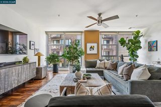 438 W Grand Ave 405, Oakland, CA 94612