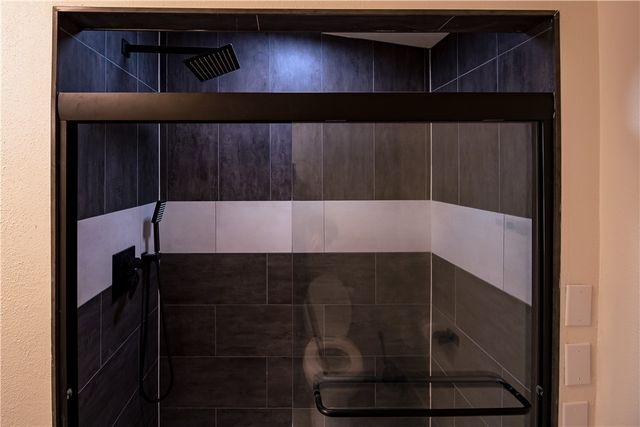 1st Ave W, Forsyth, MT 59327