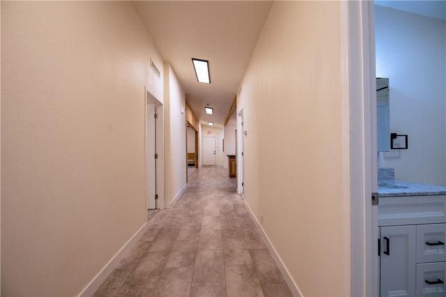 1st Ave W, Forsyth, MT 59327