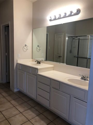 8304 Hitching Trail, Mckinney, TX 75070