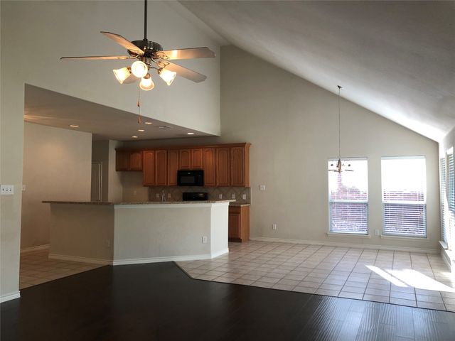 8304 Hitching Trail, Mckinney, TX 75070