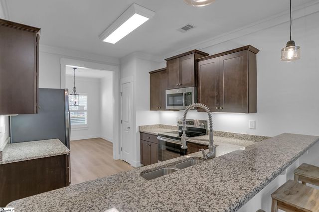 723 Elmbrooke Drive, Simpsonville, SC 29681