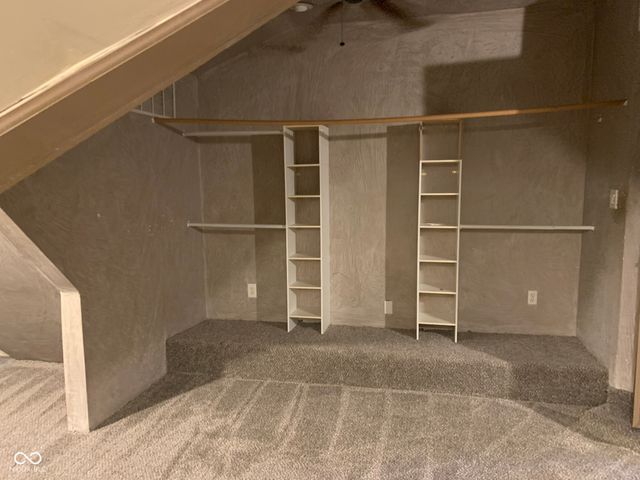 831 S 9th Street, Terre Haute, IN 47807