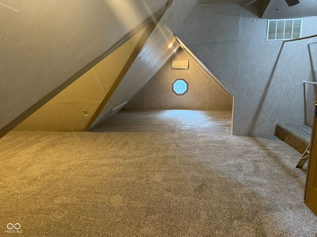 831 S 9th Street, Terre Haute, IN 47807