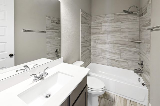 7327 Camden Crestwood Way, Katy, TX 77493