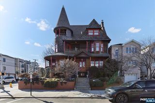 300 Davis Avenue, Harrison, NJ 07029