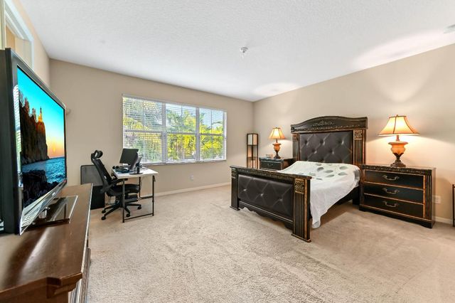 4627 Mediterranean Circle, Palm Beach Gardens, FL 33418