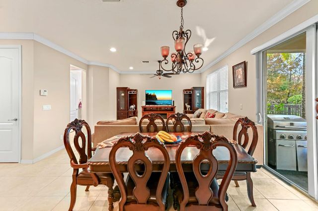 4627 Mediterranean Circle, Palm Beach Gardens, FL 33418