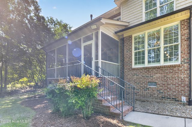 705 Kensington Drive, Greenville, NC 27858