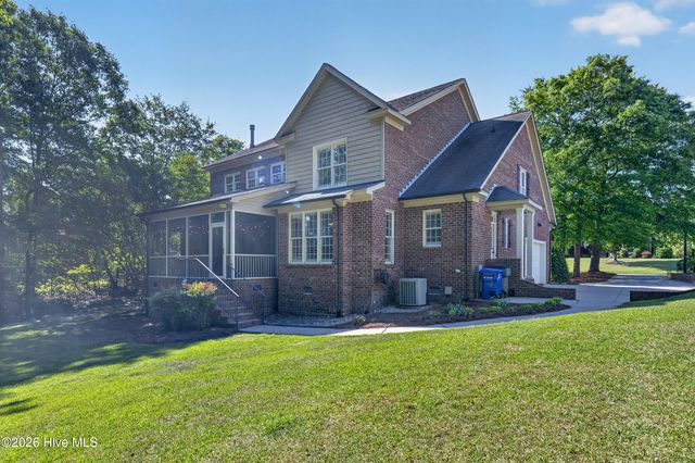 705 Kensington Drive, Greenville, NC 27858