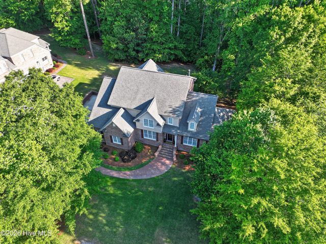 705 Kensington Drive, Greenville, NC 27858