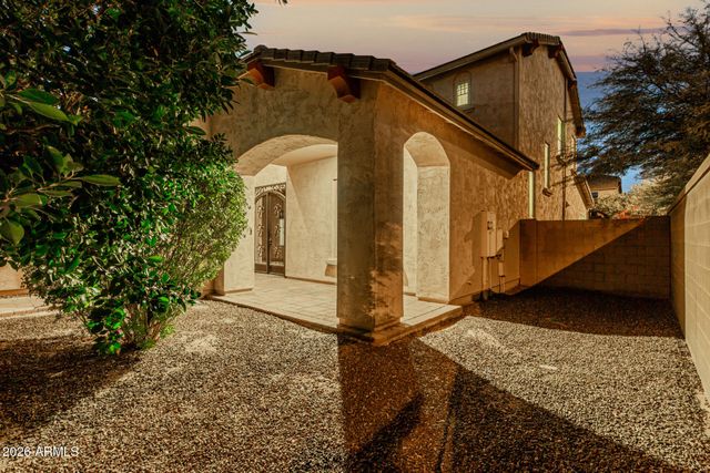 3022 E WILDHORSE Drive, Gilbert, AZ 85297