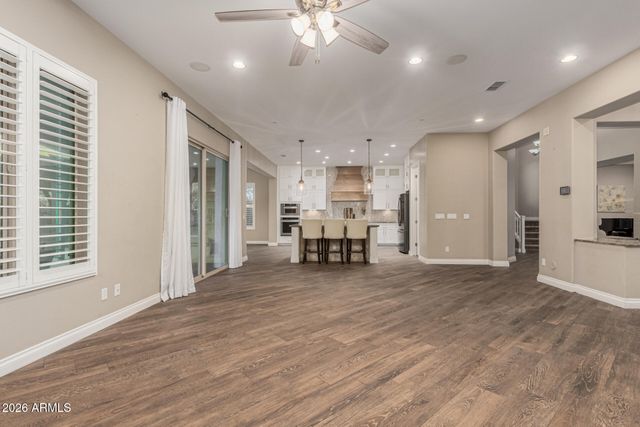 3022 E WILDHORSE Drive, Gilbert, AZ 85297