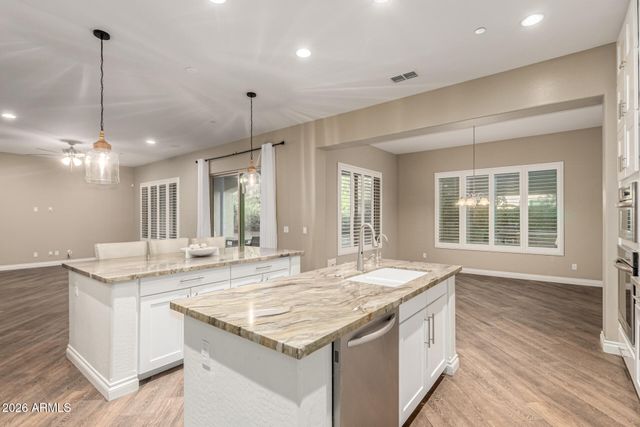 3022 E WILDHORSE Drive, Gilbert, AZ 85297