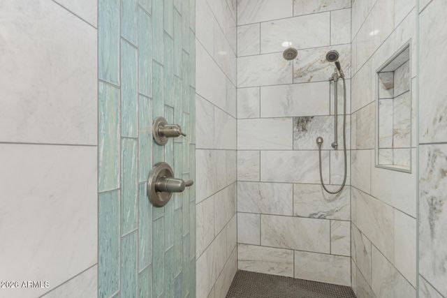 3022 E WILDHORSE Drive, Gilbert, AZ 85297