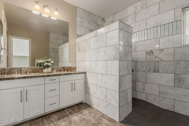 3022 E WILDHORSE Drive, Gilbert, AZ 85297