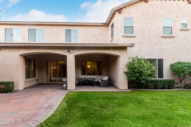 3022 E WILDHORSE Drive, Gilbert, AZ 85297