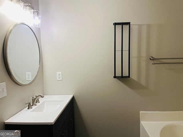 185 Hidden Brook Trail, Newnan, GA 30265