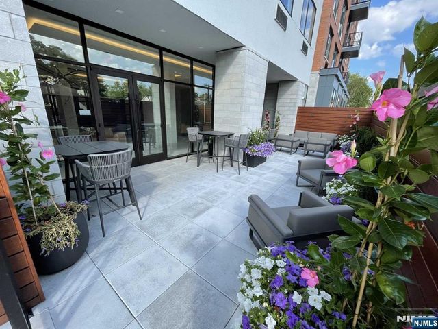 470 Main Street 520, Fort Lee, NJ 07024