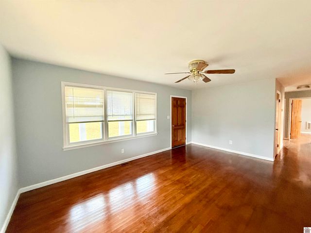 2730 State Route 58 East, Mayfield, KY 42066