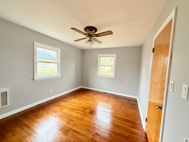 2730 State Route 58 East, Mayfield, KY 42066