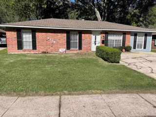 5115 Woodlawn Ave, Baton Rouge, LA 70805
