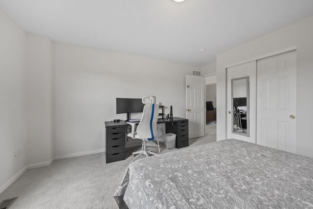 2385 Reeves Avenue, Lewis Center, OH 43035