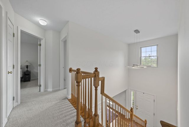2385 Reeves Avenue, Lewis Center, OH 43035